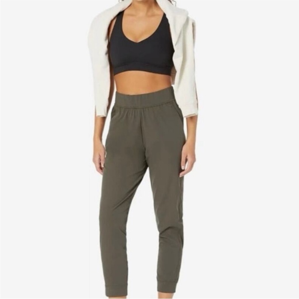 Cotopaxi Veza Adventure Jogger Size Small